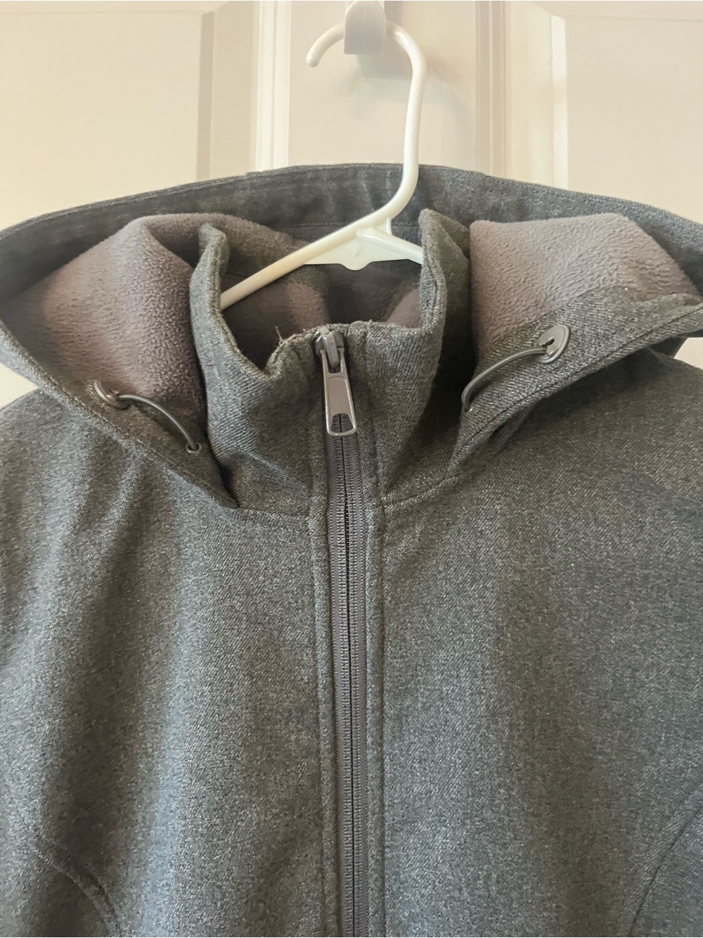 Merrell women’s  Gray Lightweight Fleece-Lined Jacket wind proof